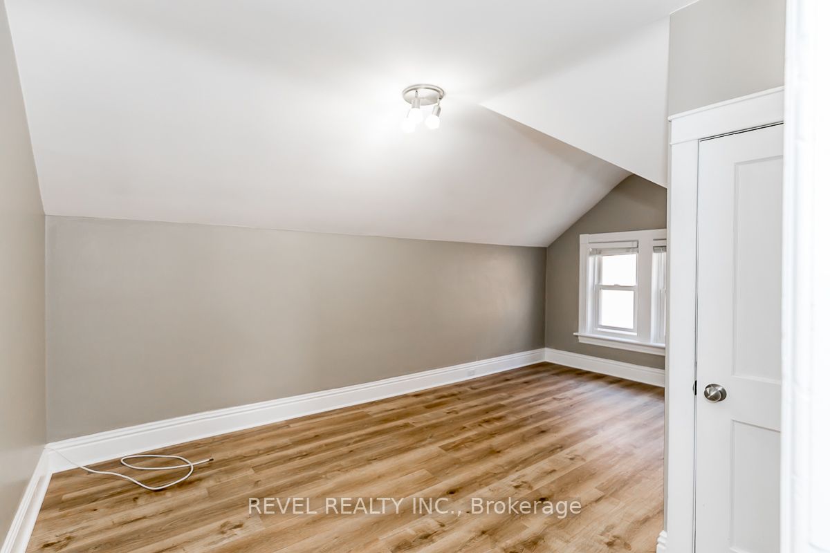 520 Elizabeth St Property Photo 19