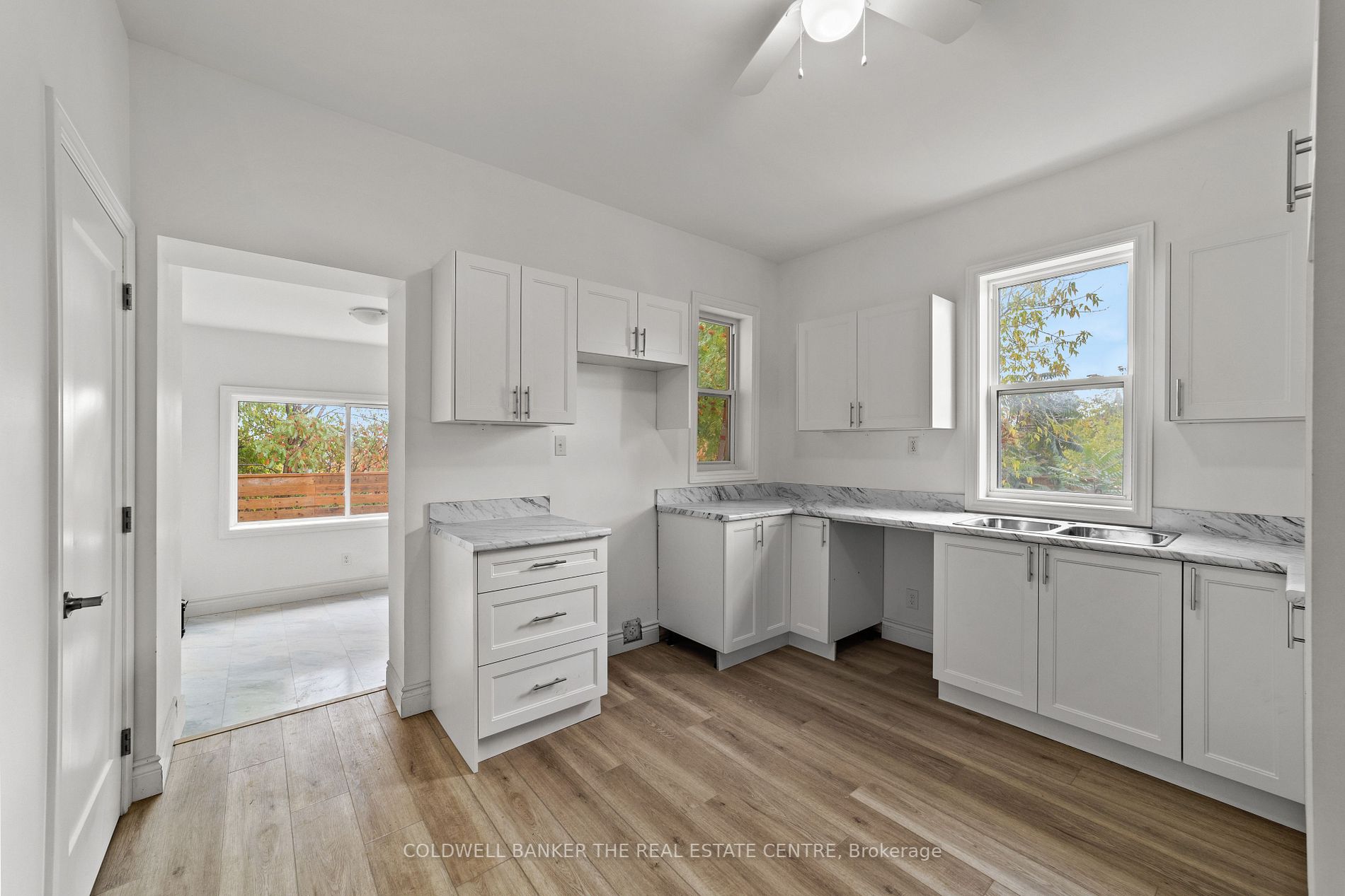 267 Charles St Property Photo 12
