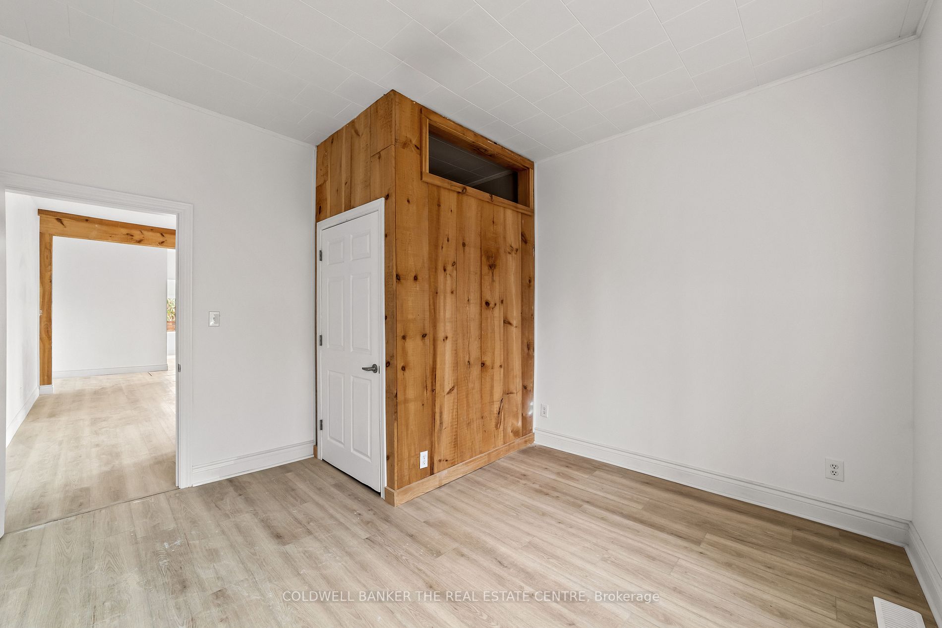 267 Charles St Property Photo 14