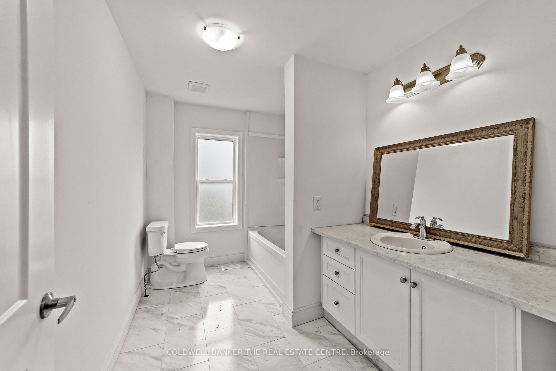 267 Charles St Property Photo 17