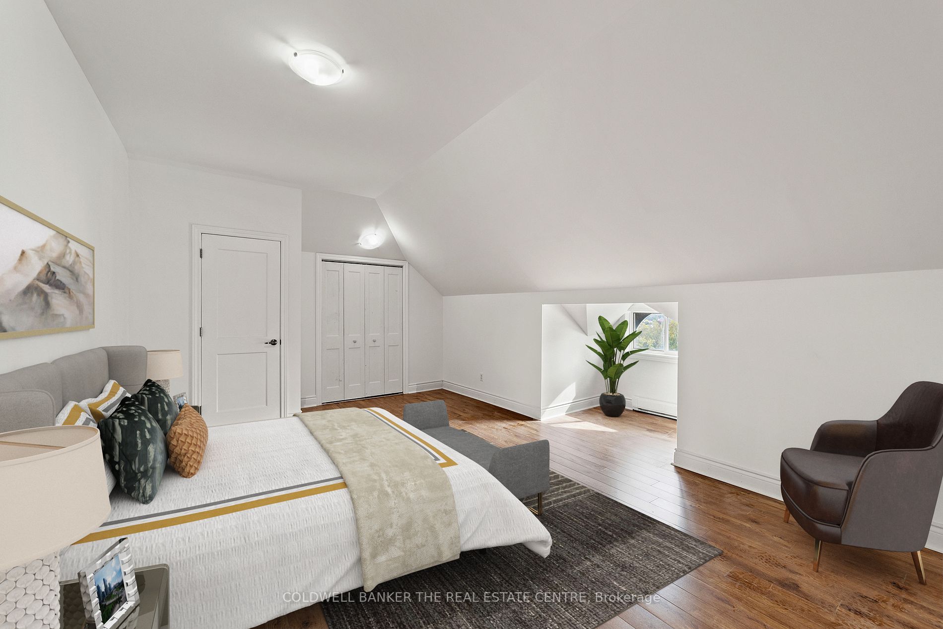 267 Charles St Property Photo 23