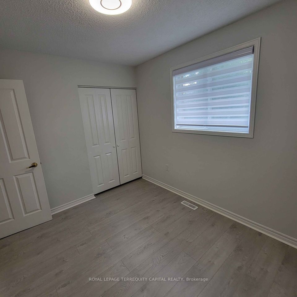 444 Sunnidale Rd Property Photo 17