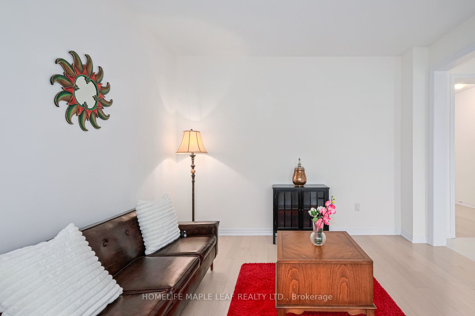 216 Warden St Property Photo 7