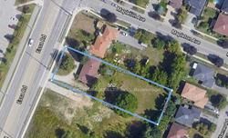 552 Essa Rd Property Photo 3