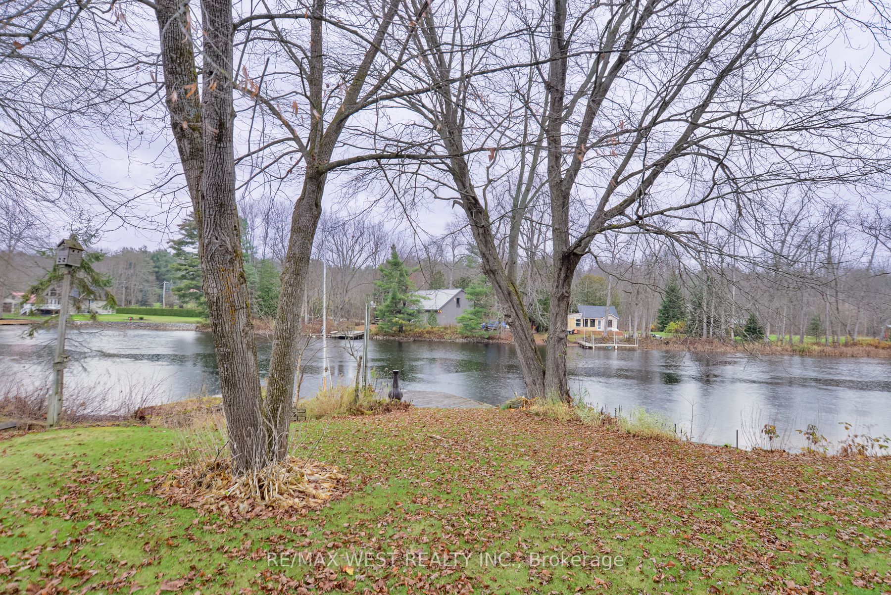 4594 Trent Trl Property Photo 10