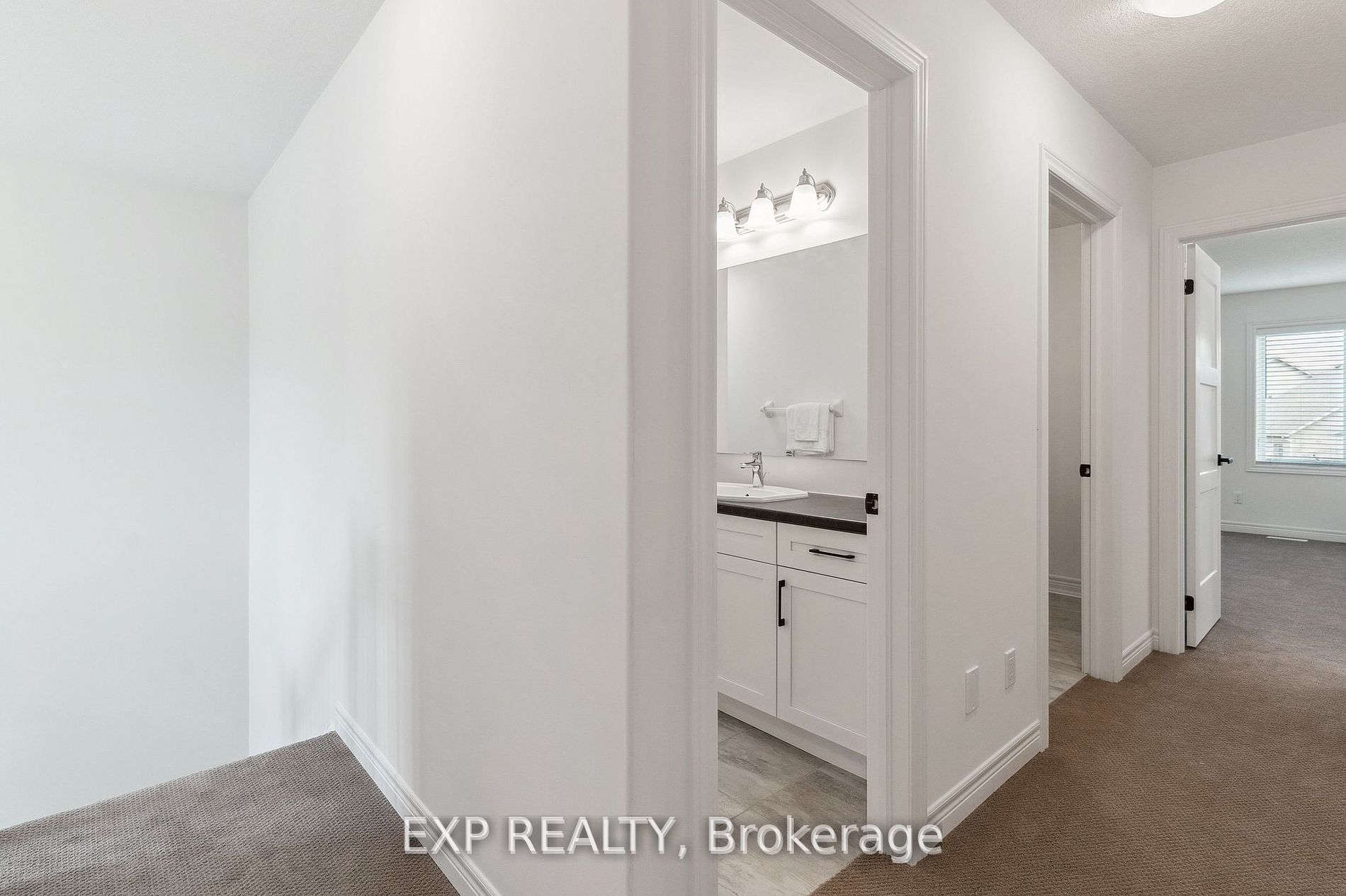 113 Plewes Dr Property Photo 19