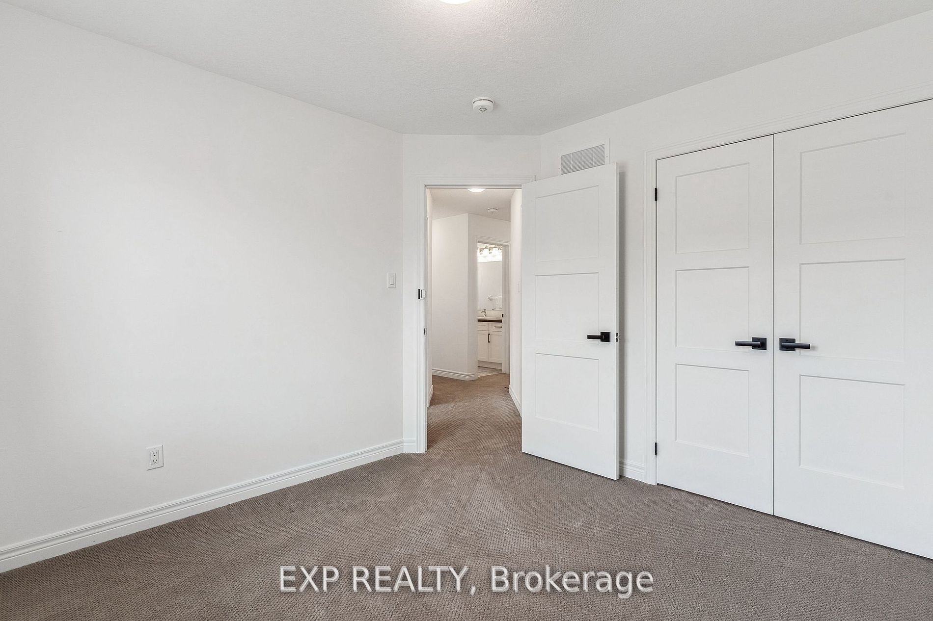 113 Plewes Dr Property Photo 35
