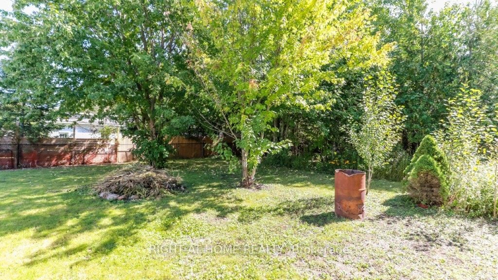 129 Osborne St Property Photo 24