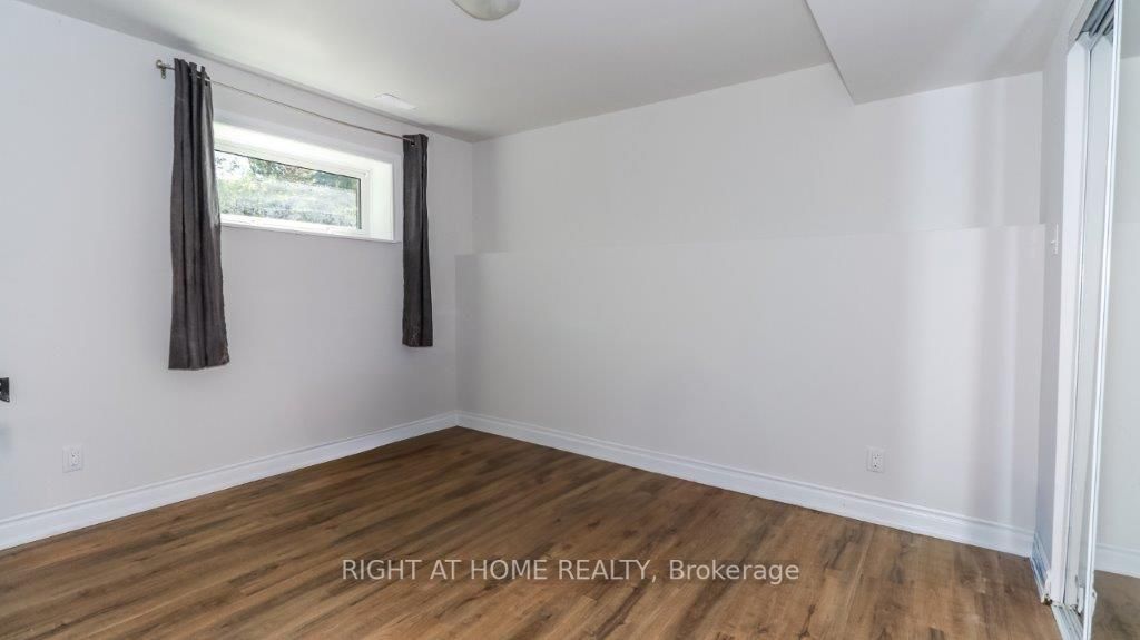 129 Osborne St Property Photo 33