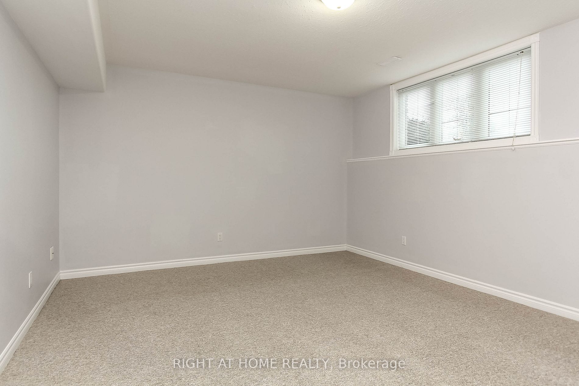 16 Deanna Dr Property Photo 30