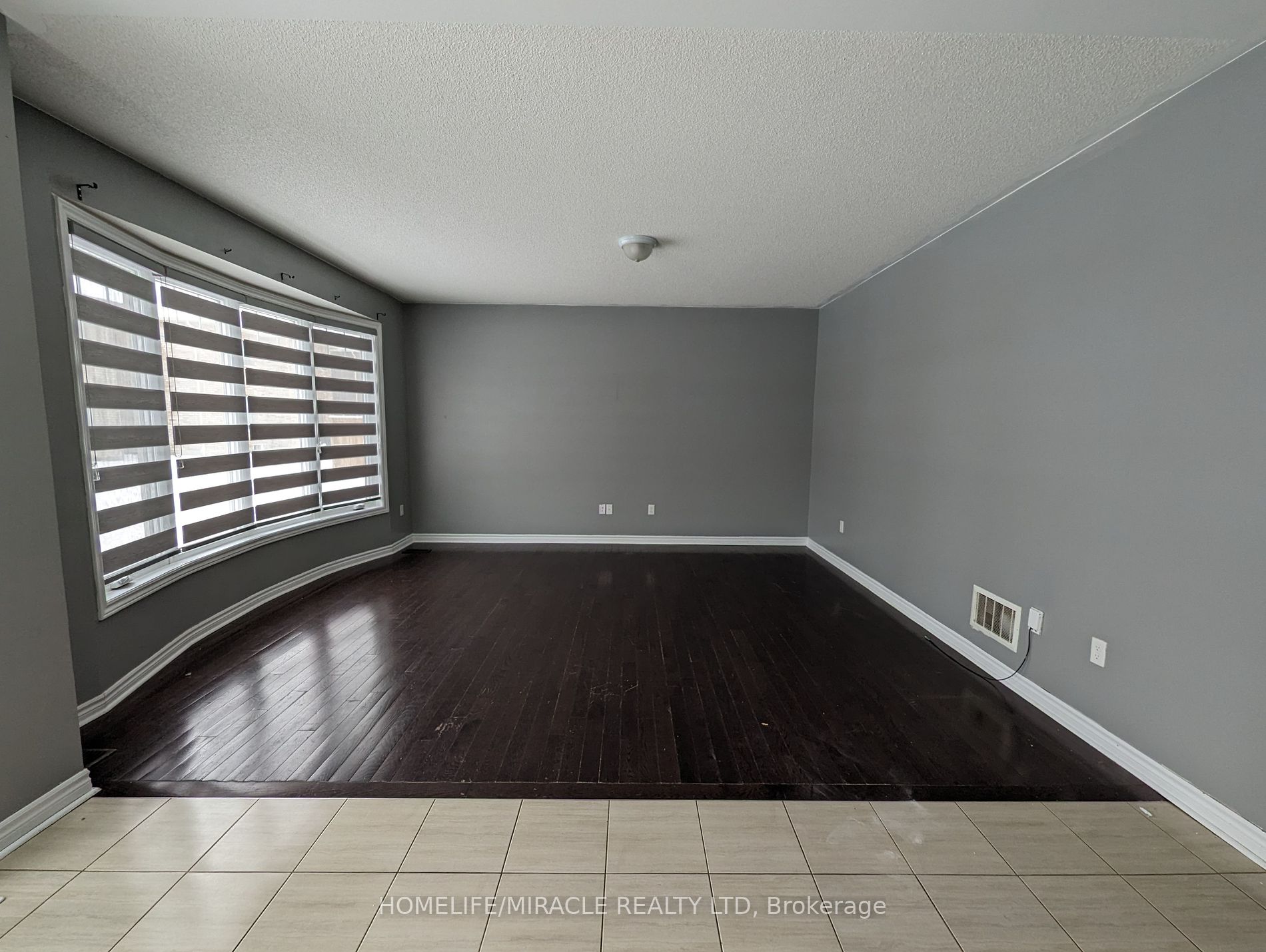 66 Portland St Property Photo 6