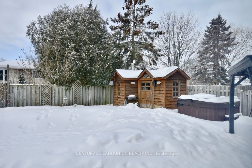 6 Milne Crt Property Photo 36