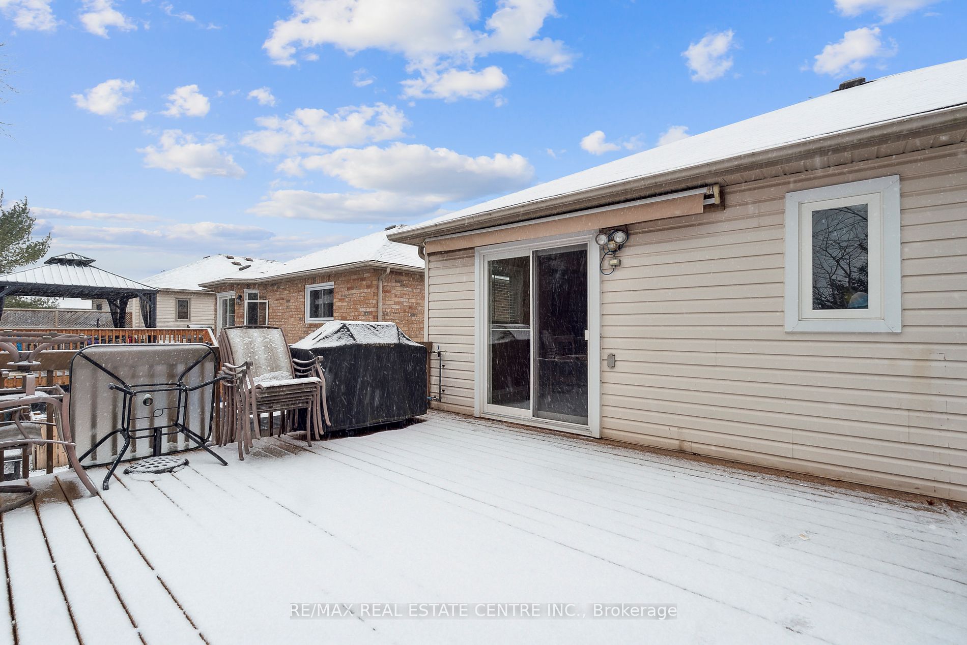 109 Dyer Dr Property Photo 34