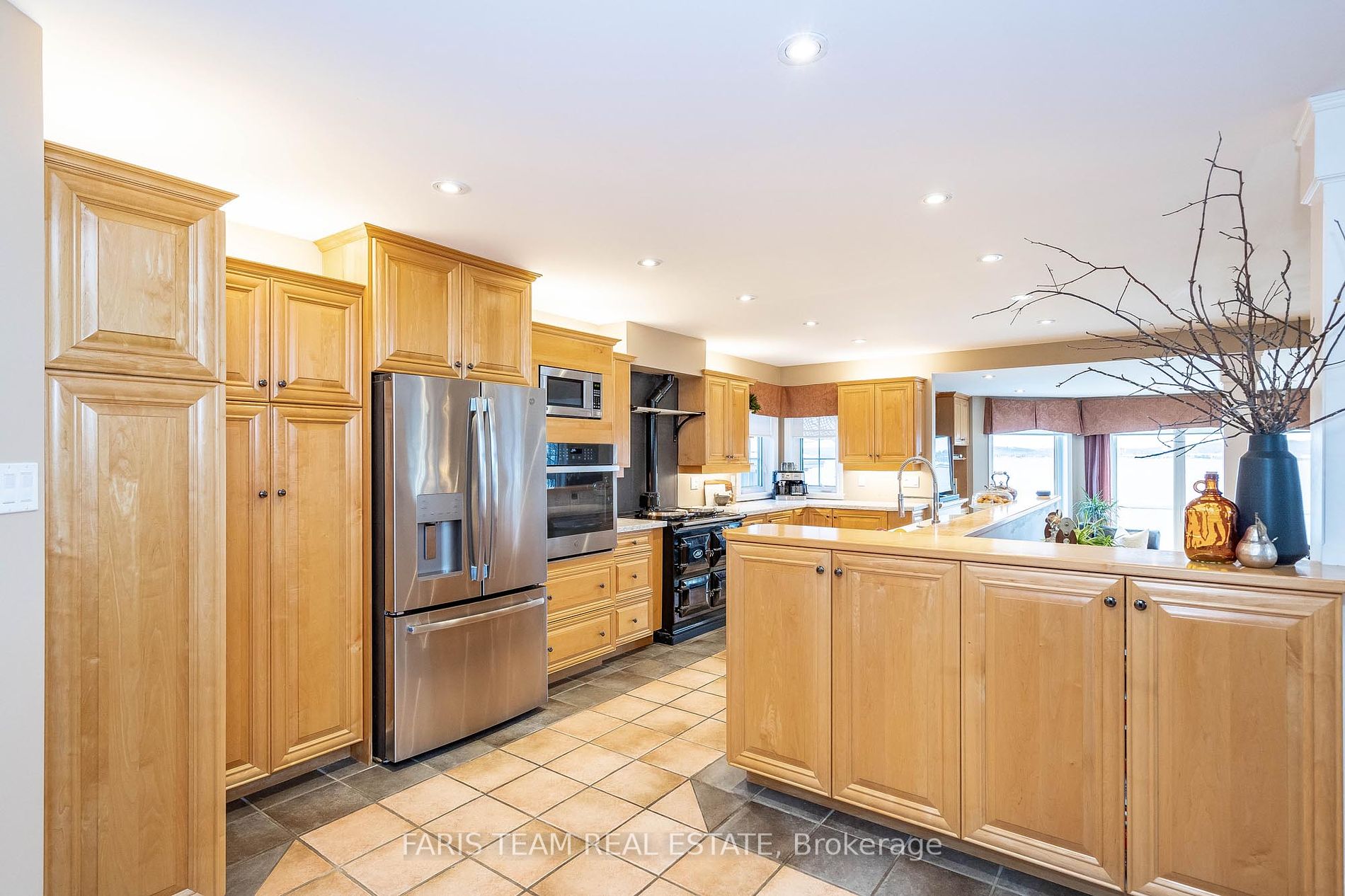 281 Puddicombe Rd Property Photo 7