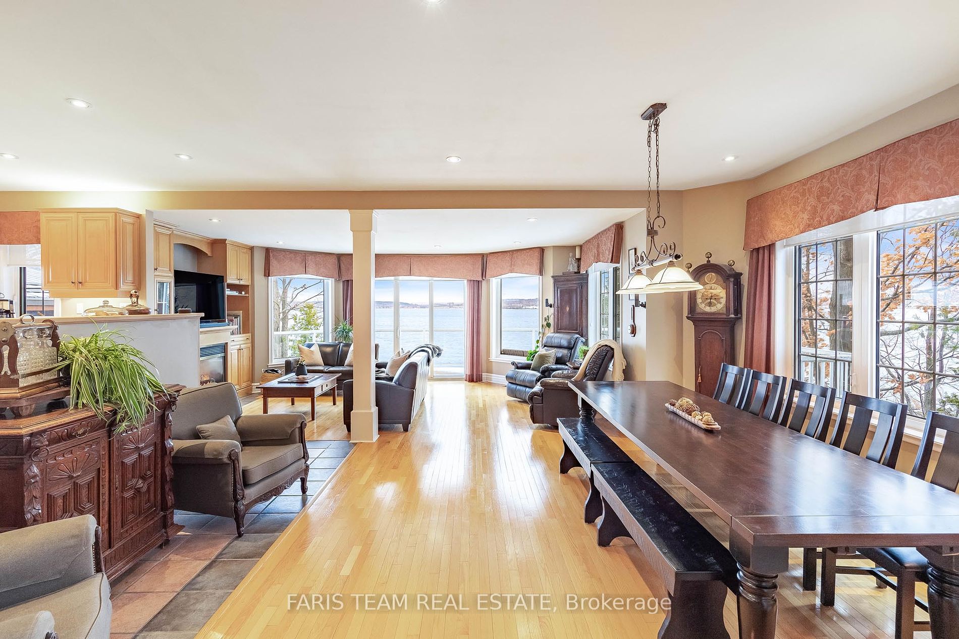 281 Puddicombe Rd Property Photo 12