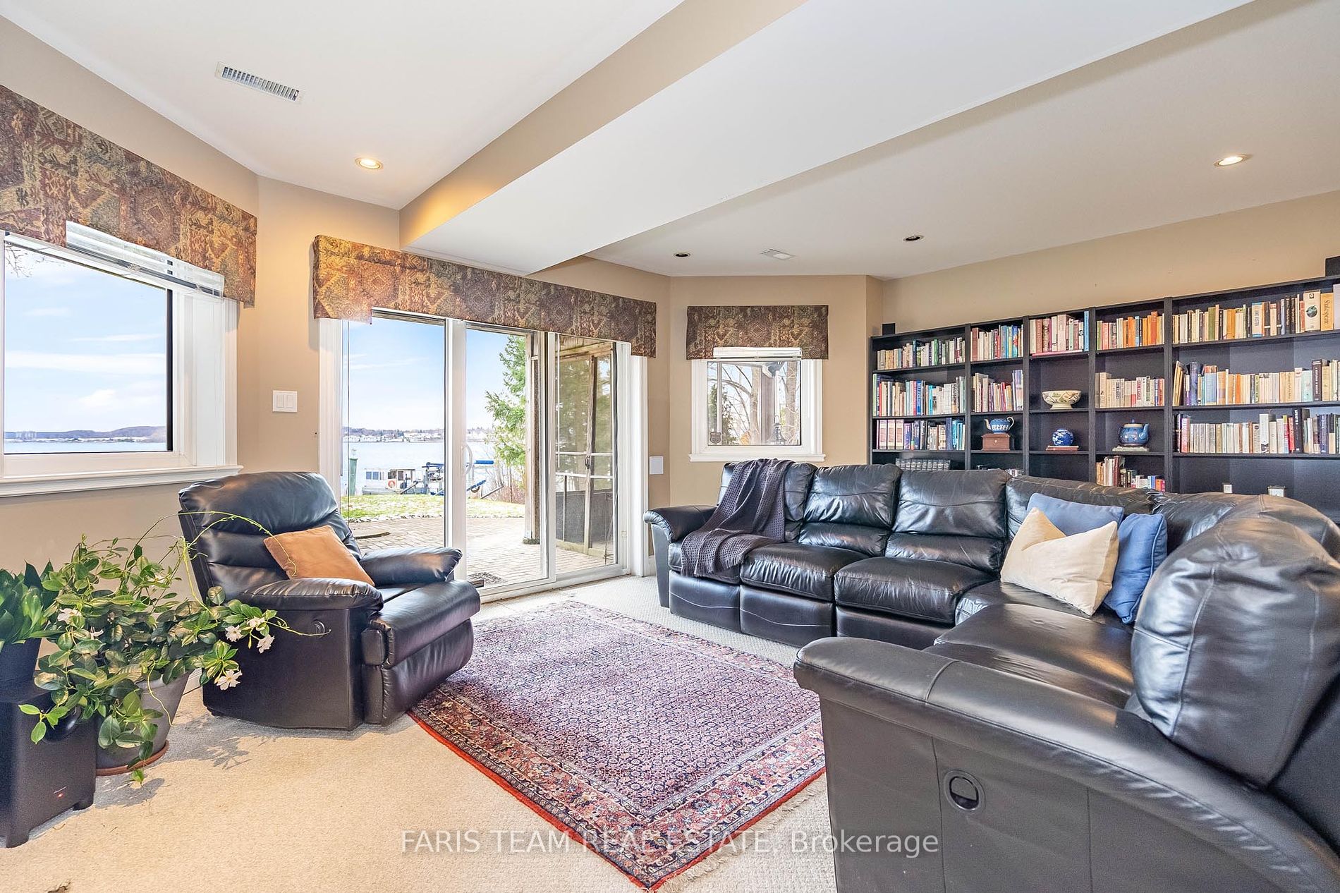 281 Puddicombe Rd Property Photo 25