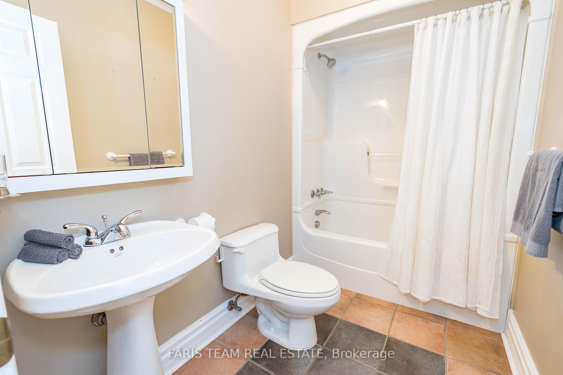 281 Puddicombe Rd Property Photo 28
