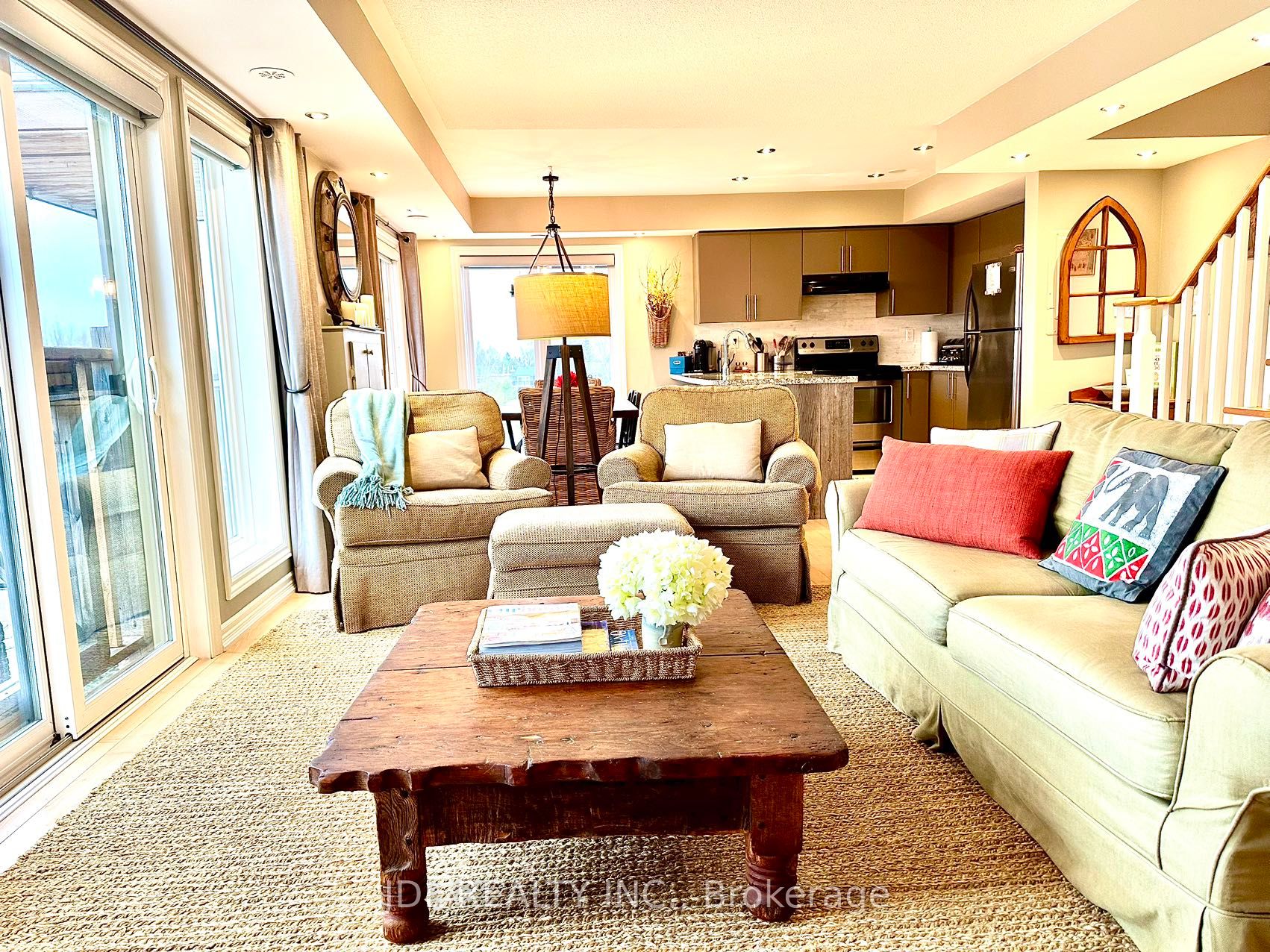 8 Joseph Tr 2 Property Photo 16