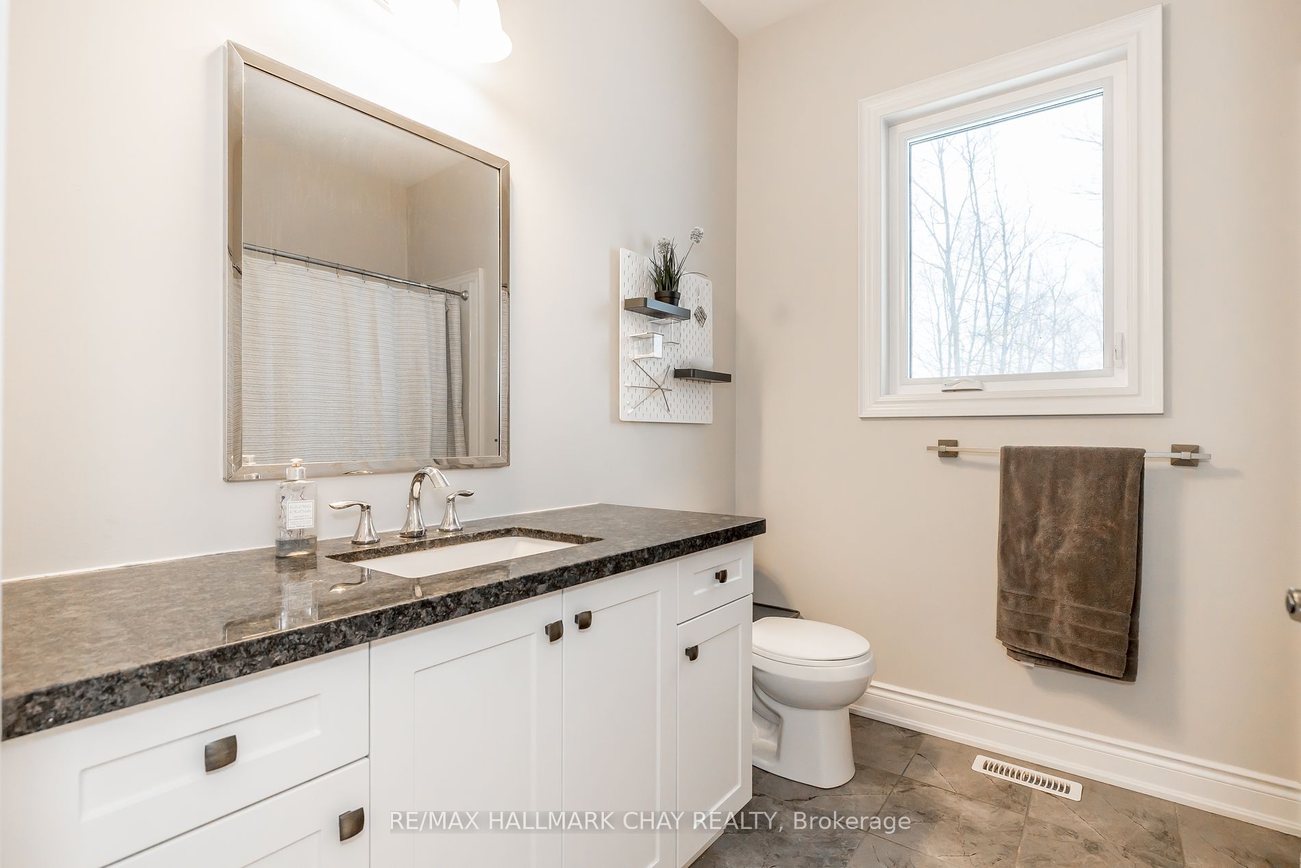 1753 Glen Echo Rdge Property Photo 19