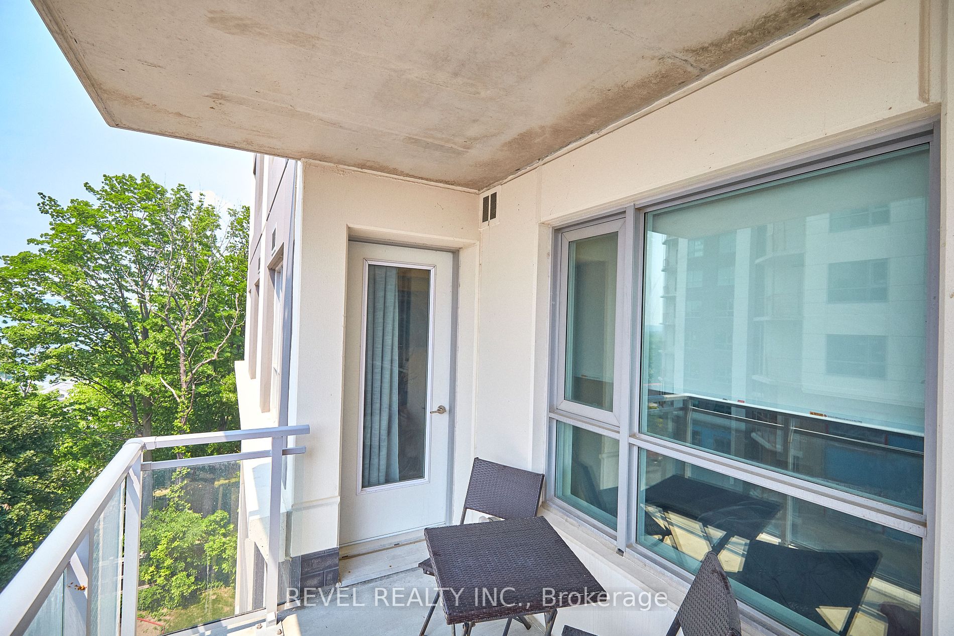 58 Lakeside Terr 10 Property Photo 8