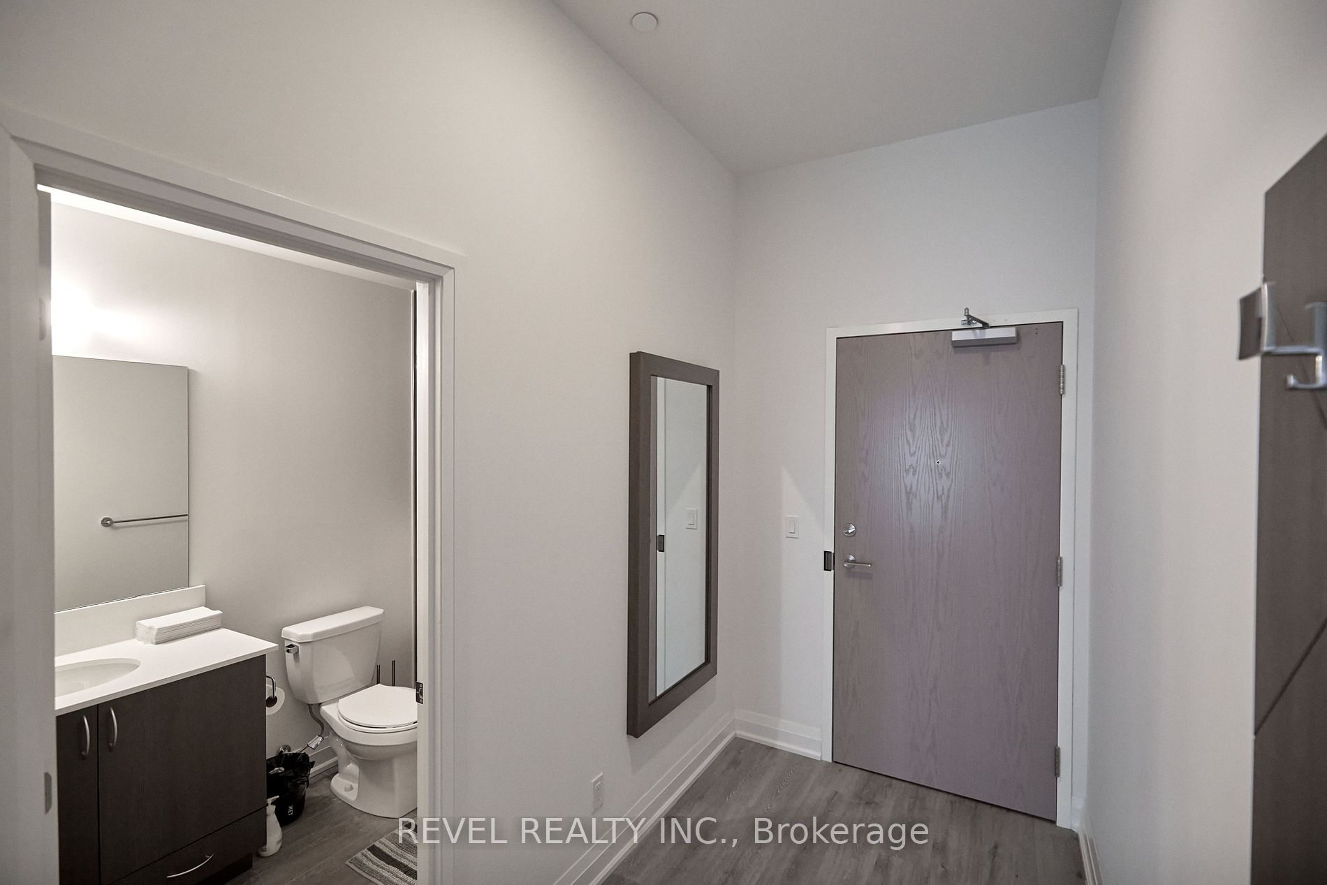58 Lakeside Terr 10 Property Photo 26
