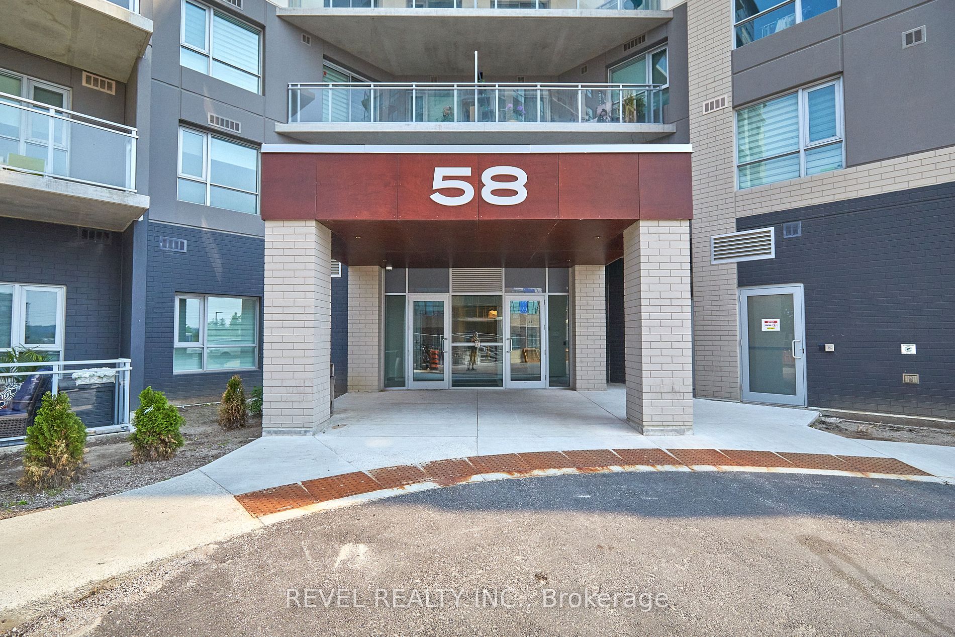 58 Lakeside Terr 10 Property Photo 32