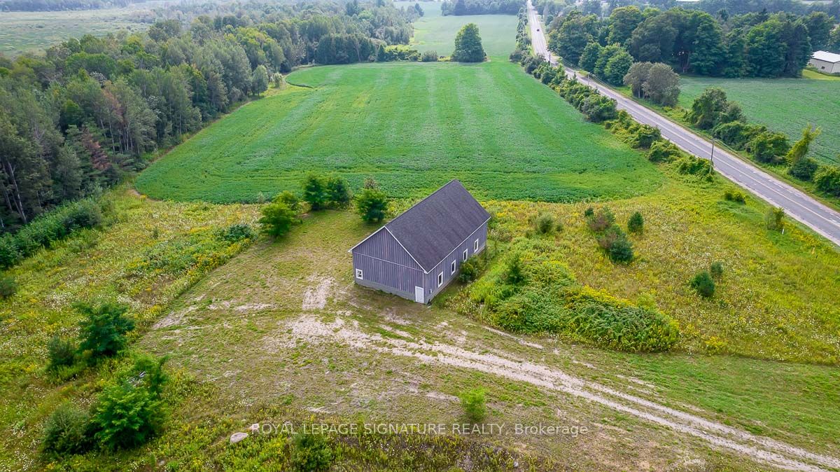 209 15/16 Sideroad Property Photo 15