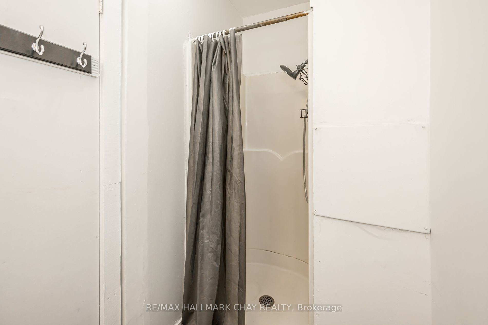 11 Peel St Property Photo 25