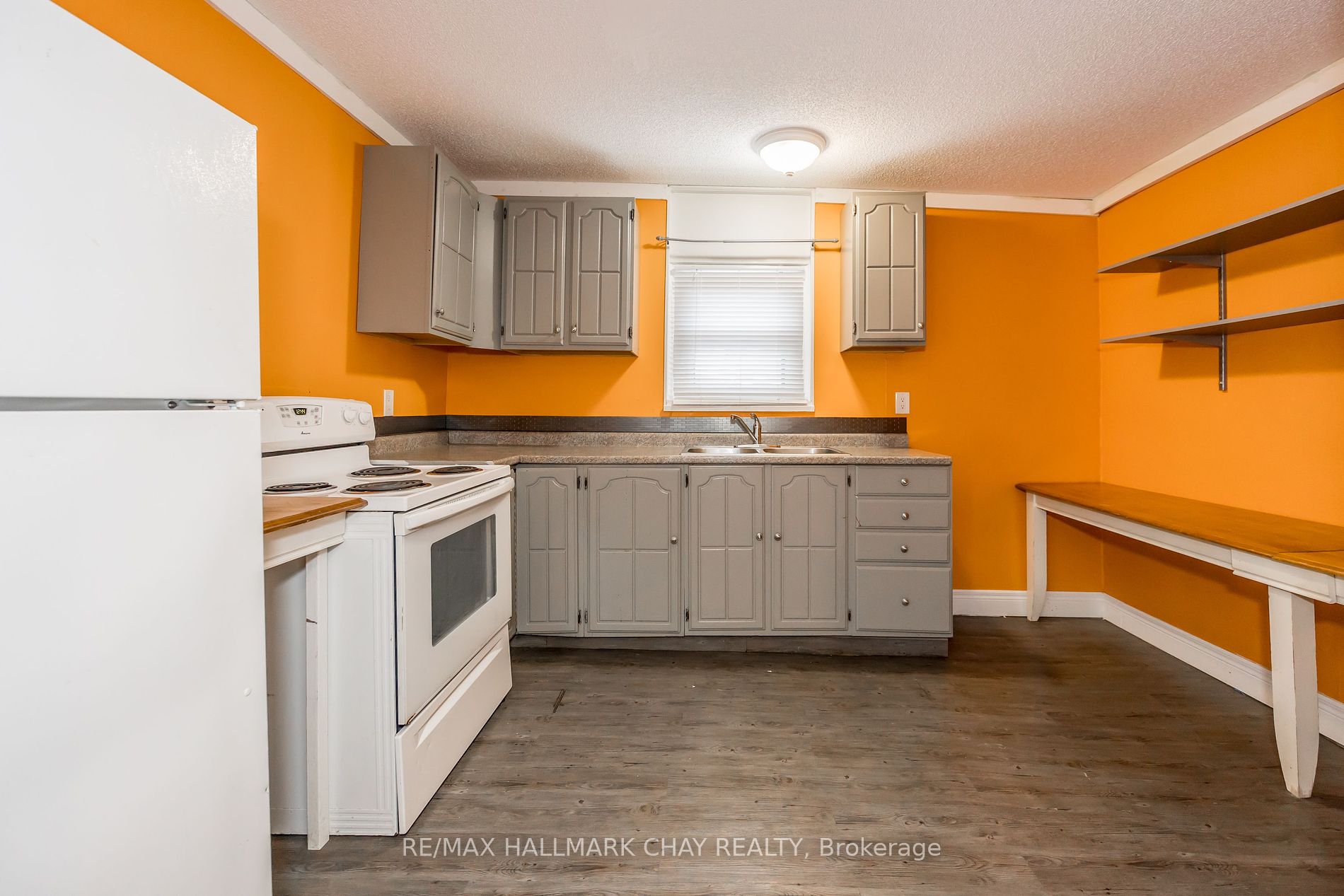 11 Peel St Property Photo 27
