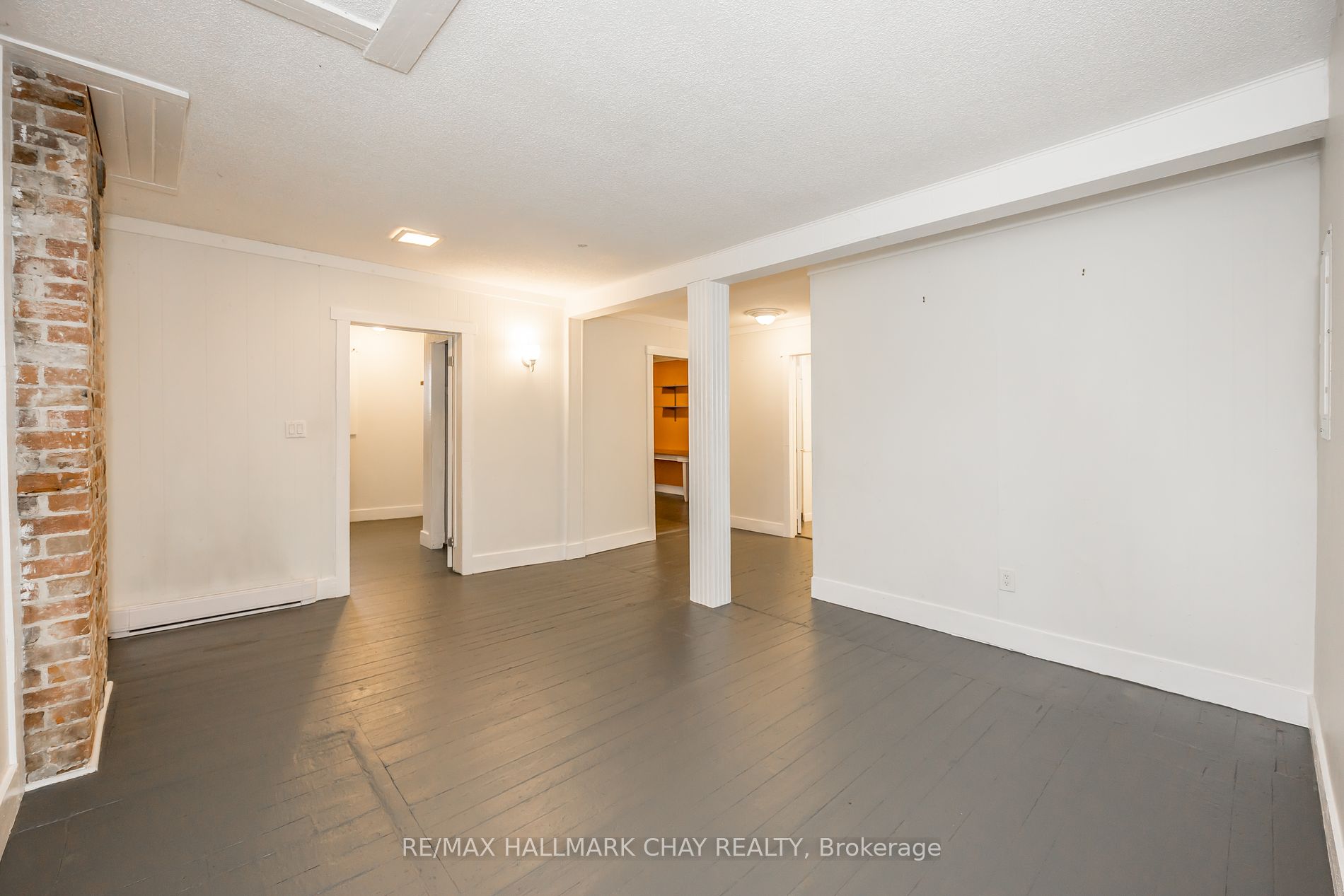 11 Peel St Property Photo 28