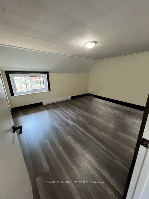 11 Peel St Property Photo 30