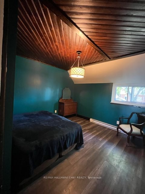 11 Peel St Property Photo 38
