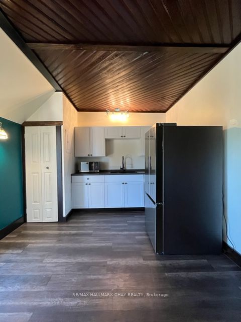11 Peel St Property Photo 39