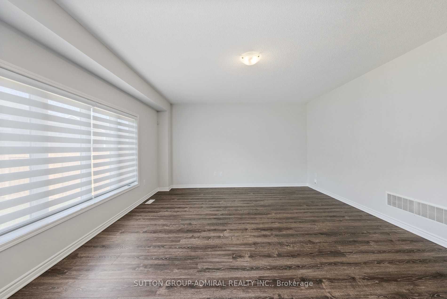 15 Hills Thistle Dr Property Photo 7