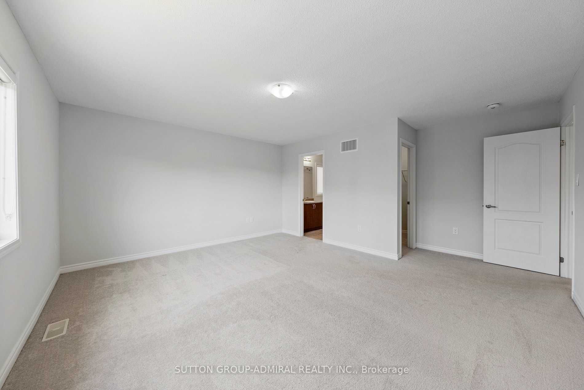 15 Hills Thistle Dr Property Photo 10