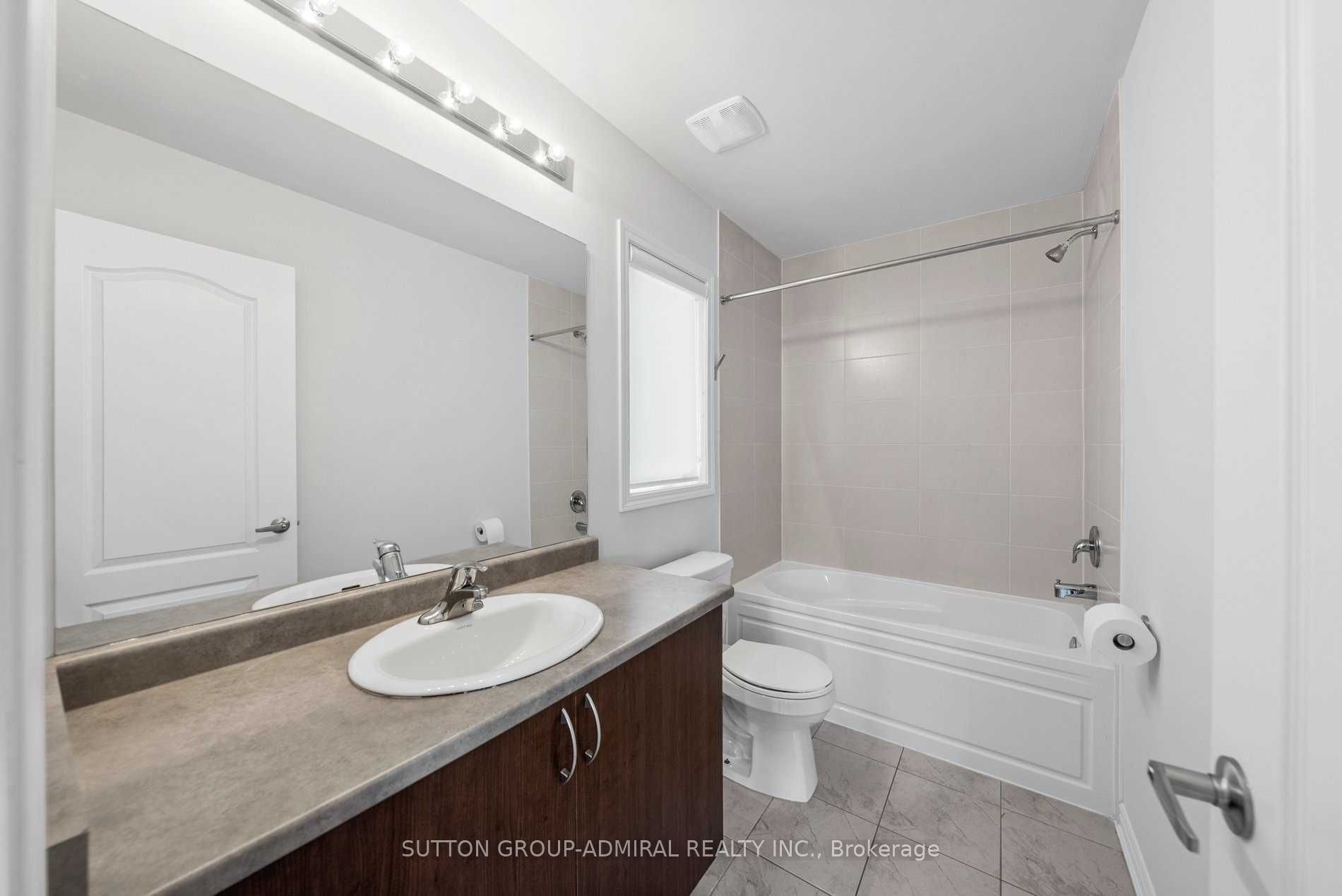 15 Hills Thistle Dr Property Photo 16