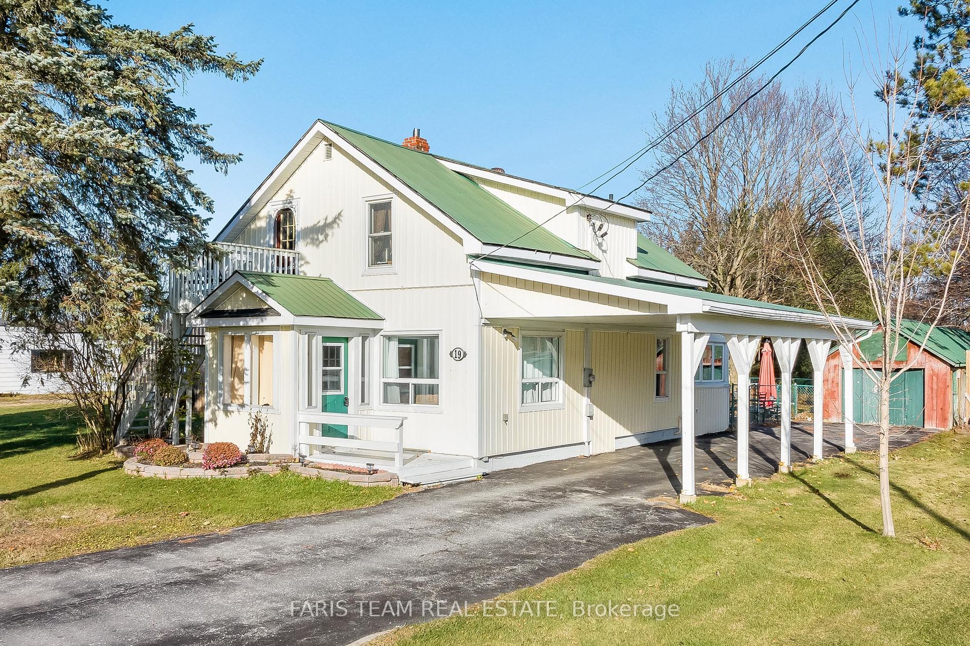 19 County Road 6 N Property Photo