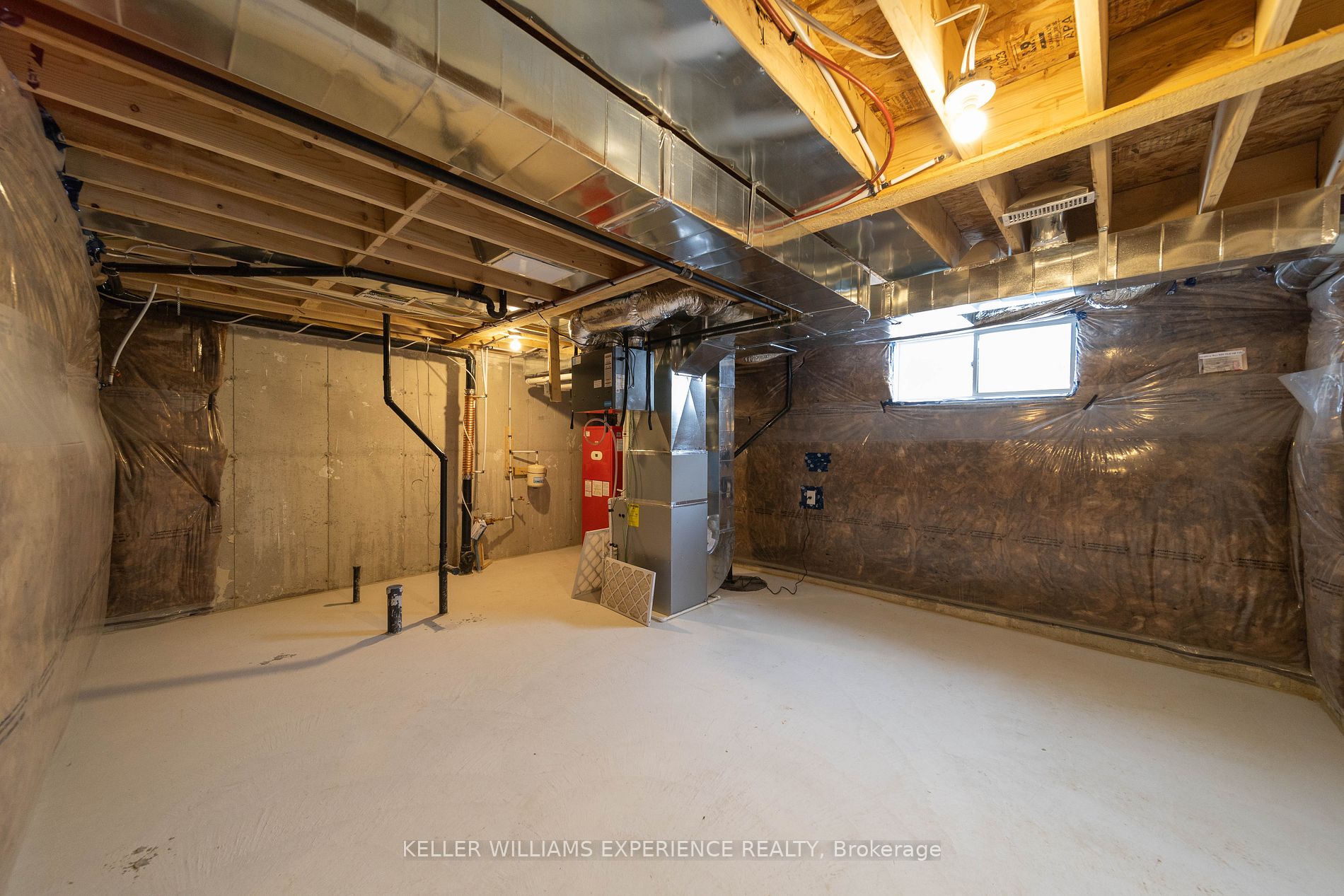 10 Wagon Lane Property Photo 21