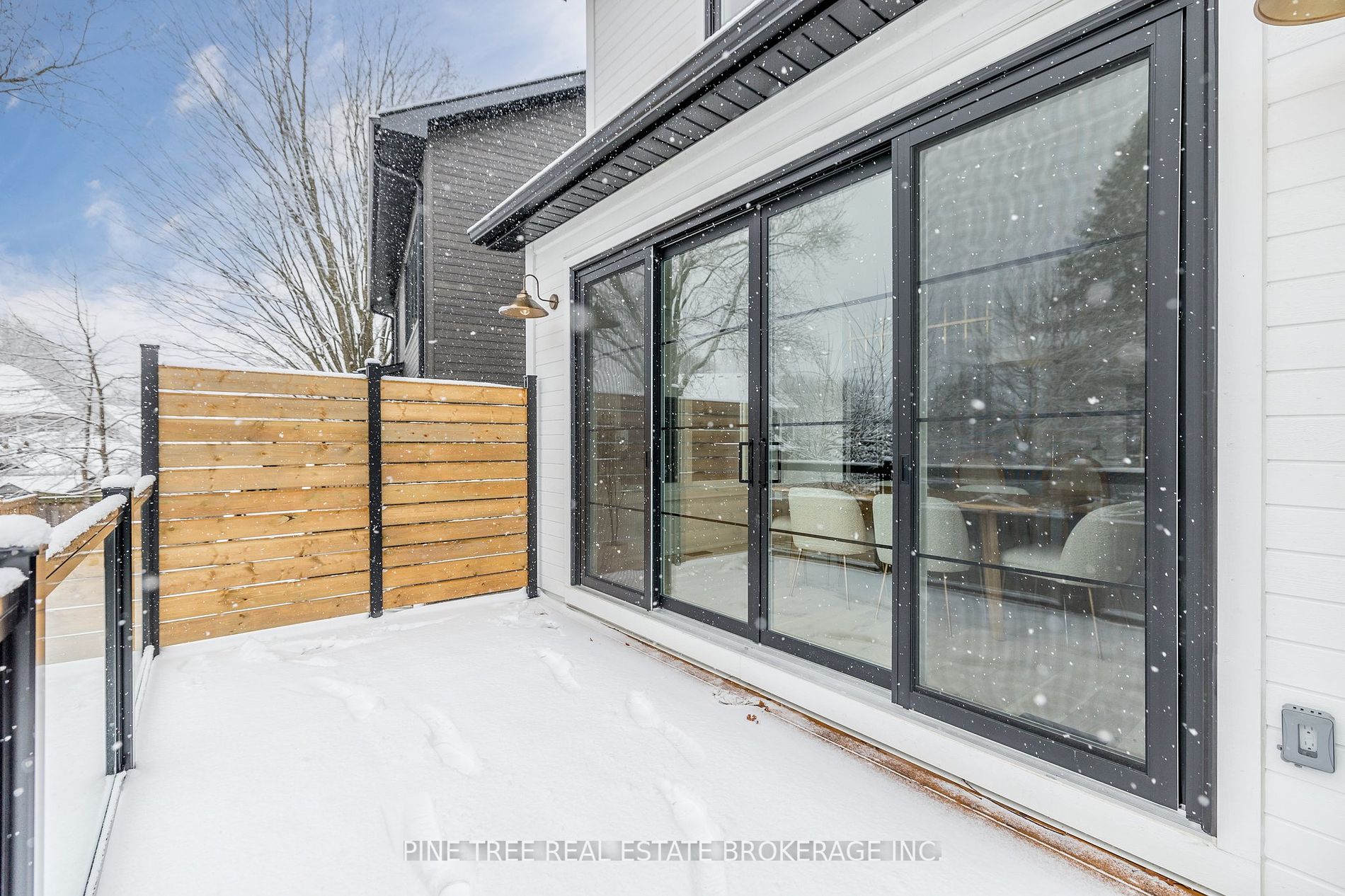 19 Lakeview Cres Property Photo 39
