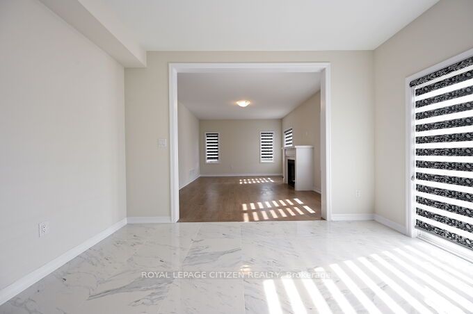 226 Warden St Property Photo 16