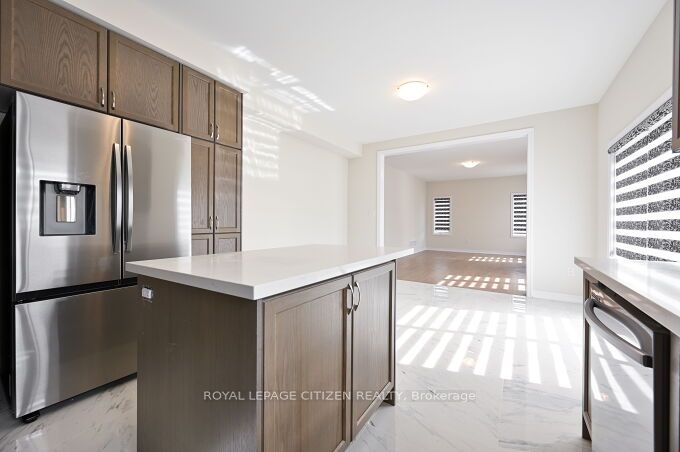 226 Warden St Property Photo 18