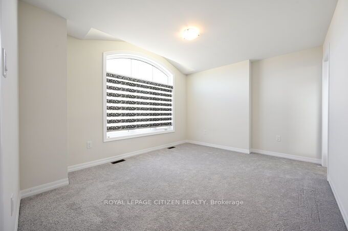 226 Warden St Property Photo 31