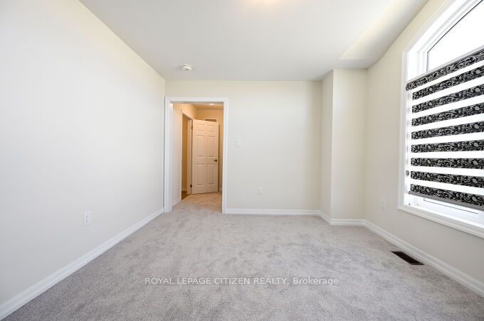 226 Warden St Property Photo 32