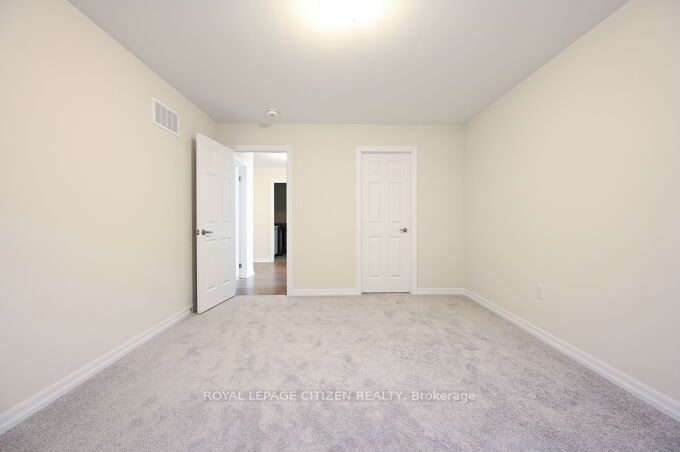 226 Warden St Property Photo 35