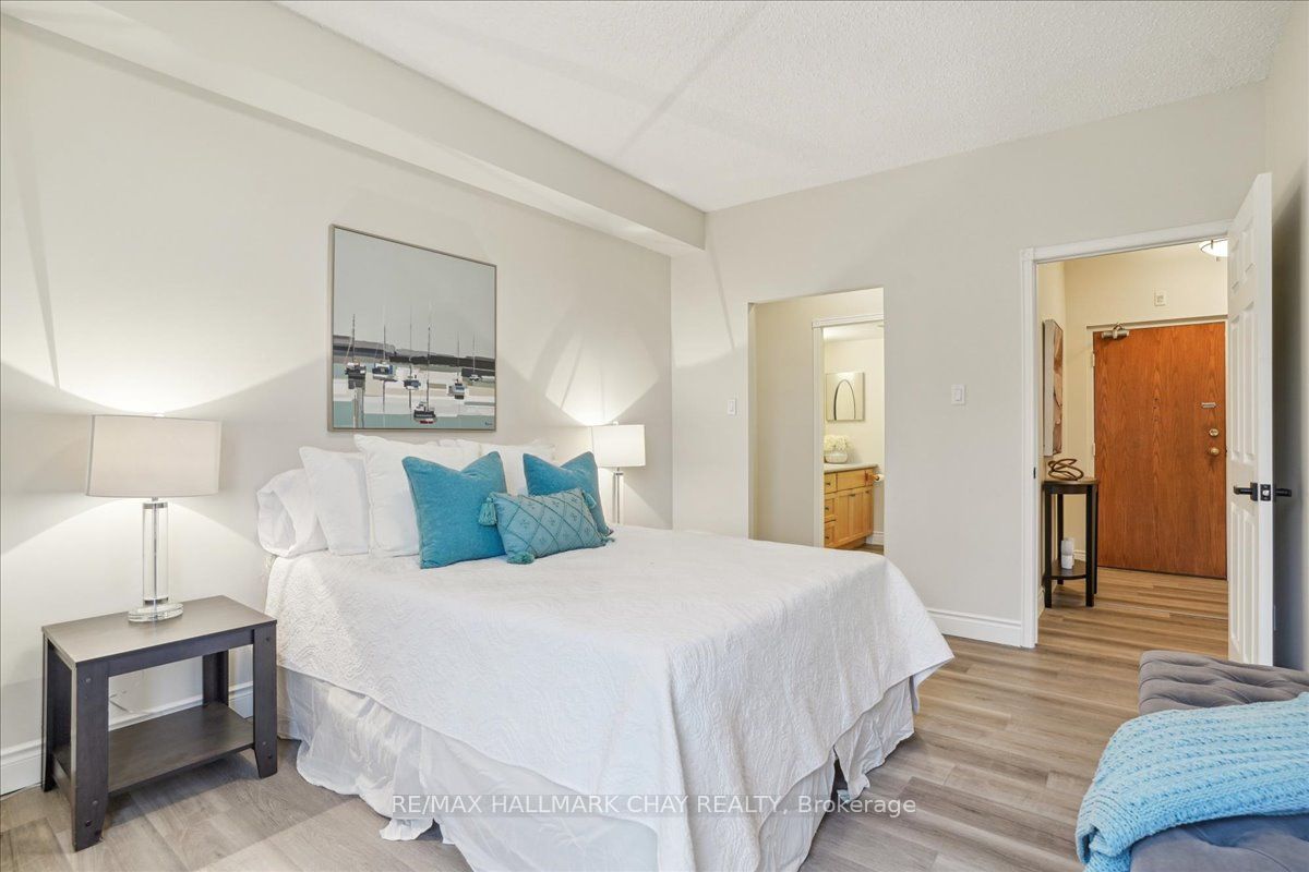 181 Collier St 6 Property Photo 19