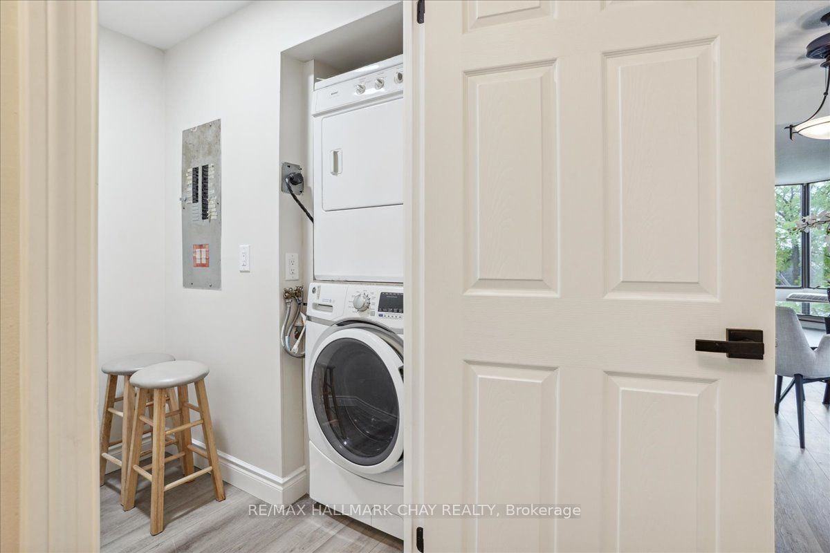 181 Collier St 6 Property Photo 26