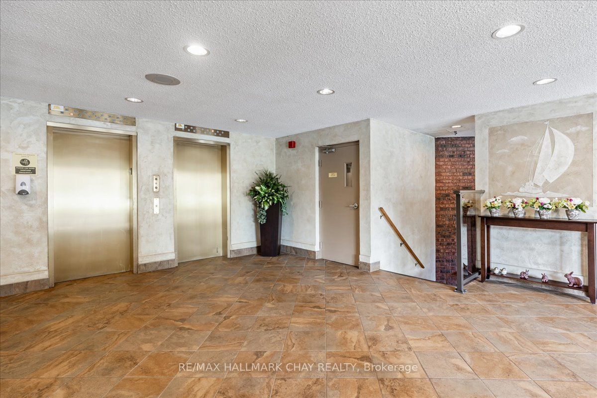 181 Collier St 6 Property Photo 38