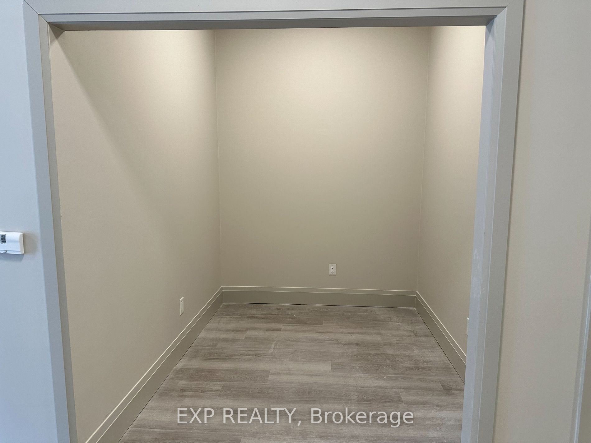 75 Barrie Rd Property Photo 12