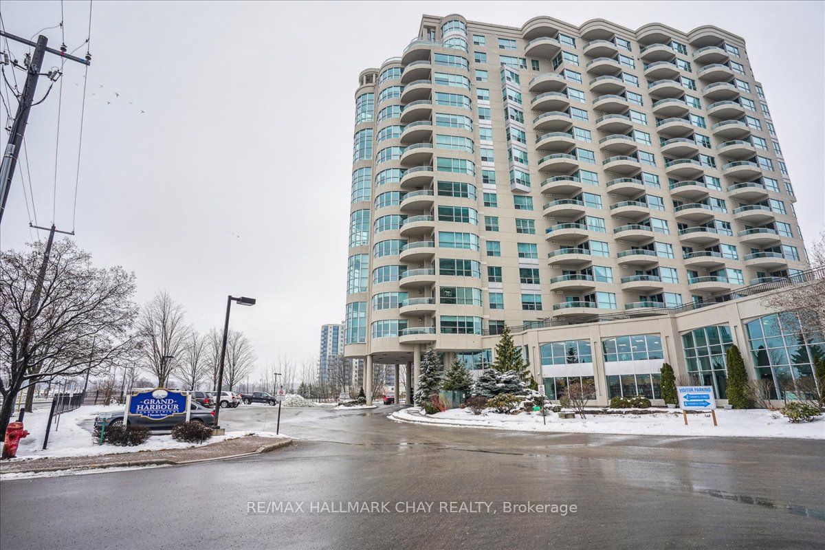 2 Toronto St 8 Property Photo 1