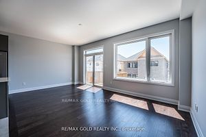 18 Sweet Cicely St Property Photo 11